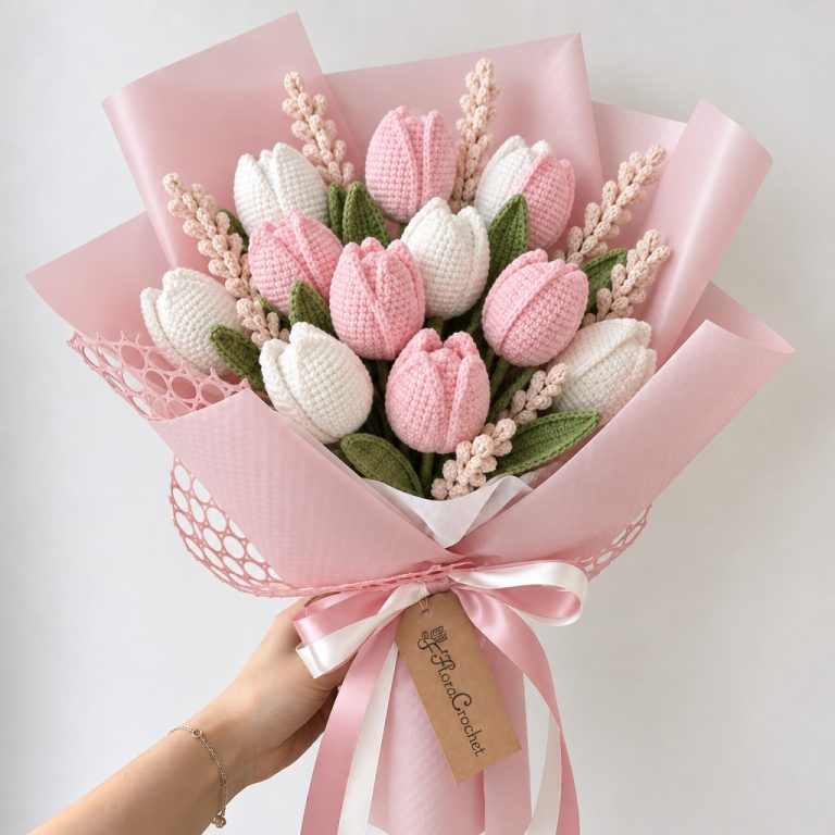 Blush Ballet – Crochet Pink and White Tulips Bouquet